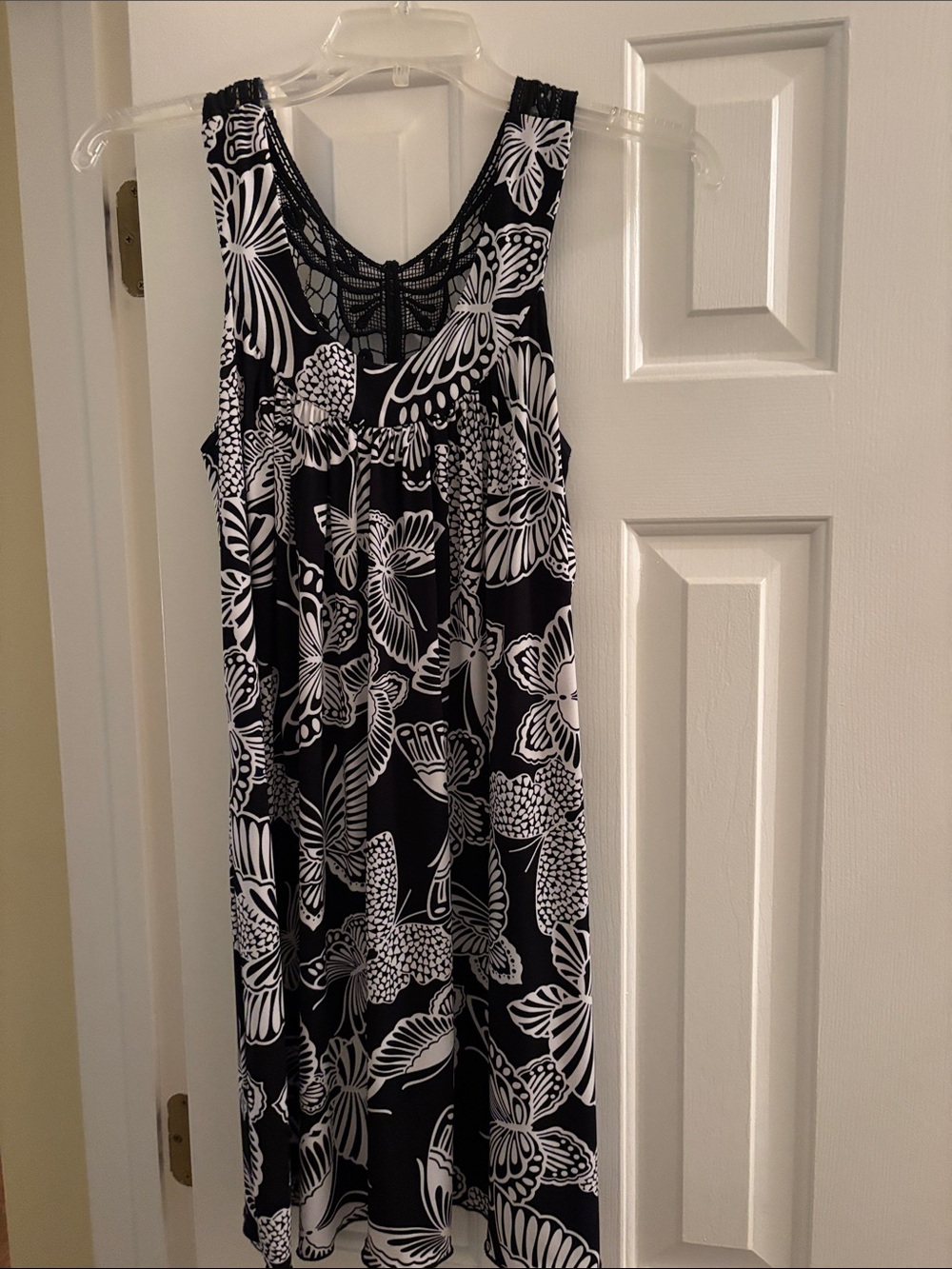 Black & White Floral Mesh-Back Sleeveless Dress
